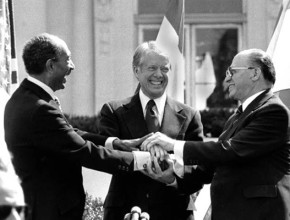 ترجمات:اتفاق السلام بين إسرائيل ومصر بدأ بالتصدع