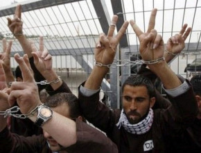 الوضع القانوني  لأسرى المقاومــة الفلسطينية