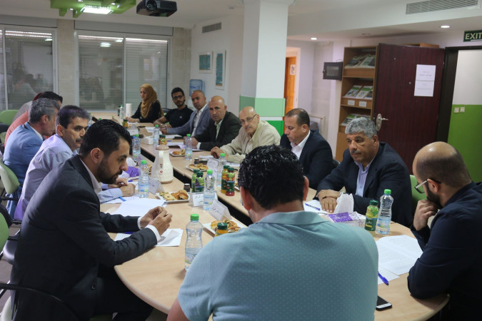 طاولة مستديرة مغلقة: "المنطقة الشرقية": التحديات وسبل تعزيز الصمود